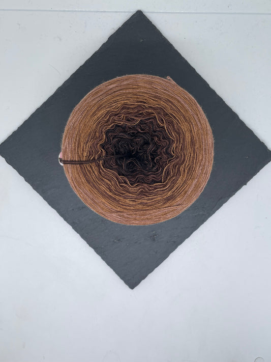 Black Week 25 nr 6 B