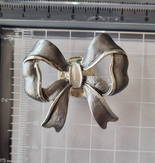 Magnetbrosche